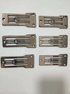 FLATSEAMER FS NEEDLE PLATE