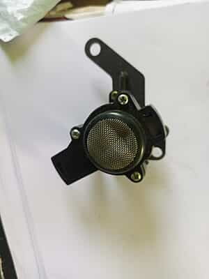 LUBRICATING OIL PUMP